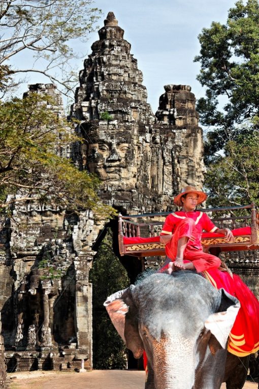 Elefant in Angkor Wat, Südtor - Bildtankstelle.de