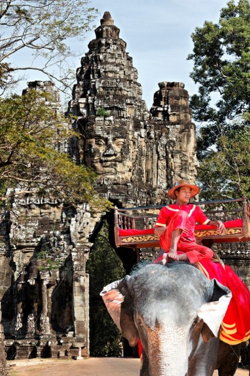 Elefant in Angkor Wat, Südtor - Bildtankstelle.de