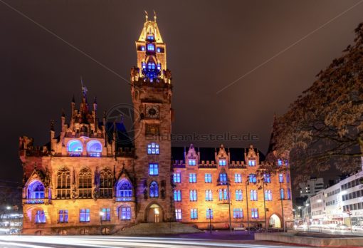 Rathaus von Saarbrücken während dem Max Ophüls Festival, Saarland - Bildtankstelle.de