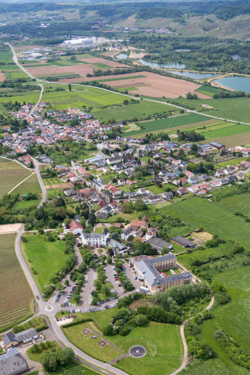 Luftaufnahme Schloss Berg, Nennig, Saarland - Bildtankstelle.de